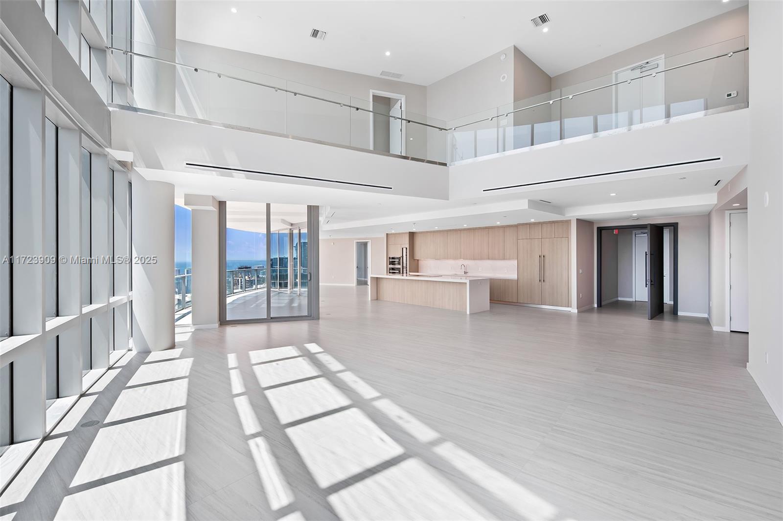 851 1st Ave Unit P H 5411, Miami, Florida 33132