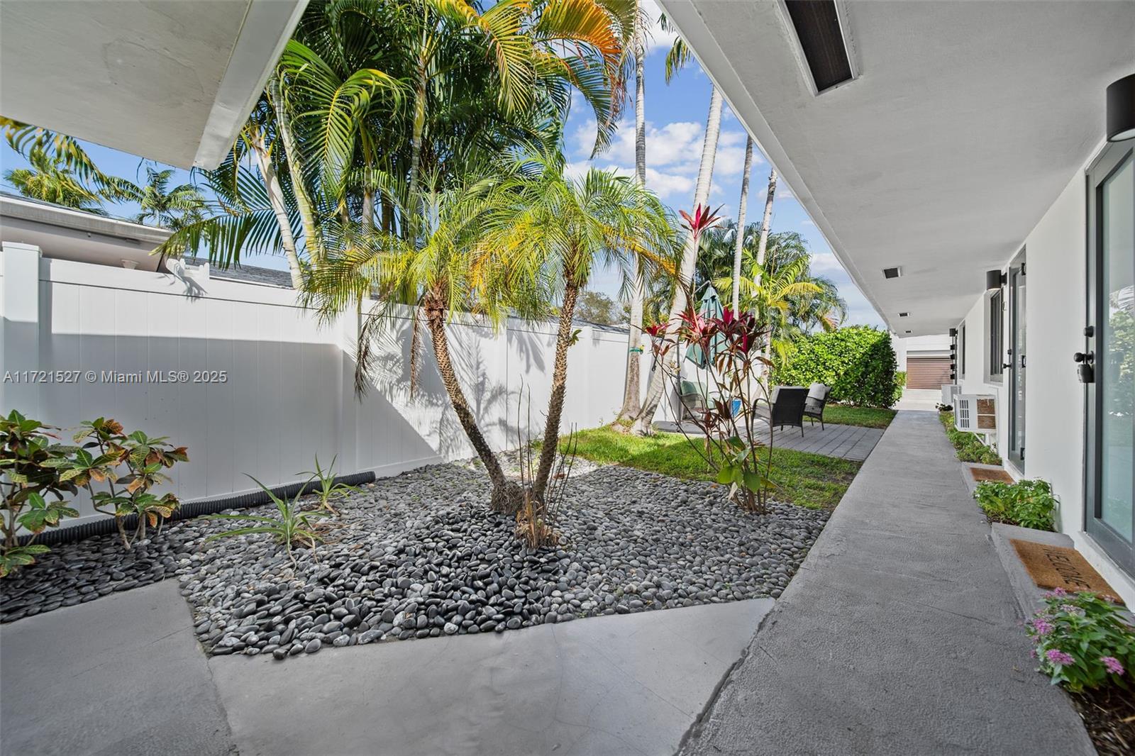 1634 NE 4th Pl, Fort Lauderdale, Florida image 13