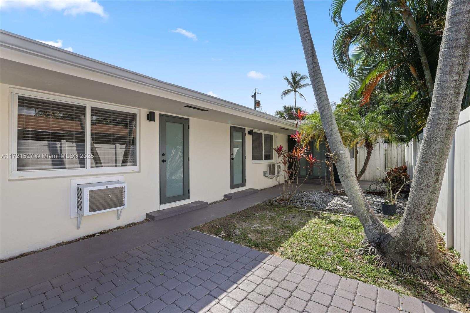 1634 NE 4th Pl, Fort Lauderdale, Florida image 21