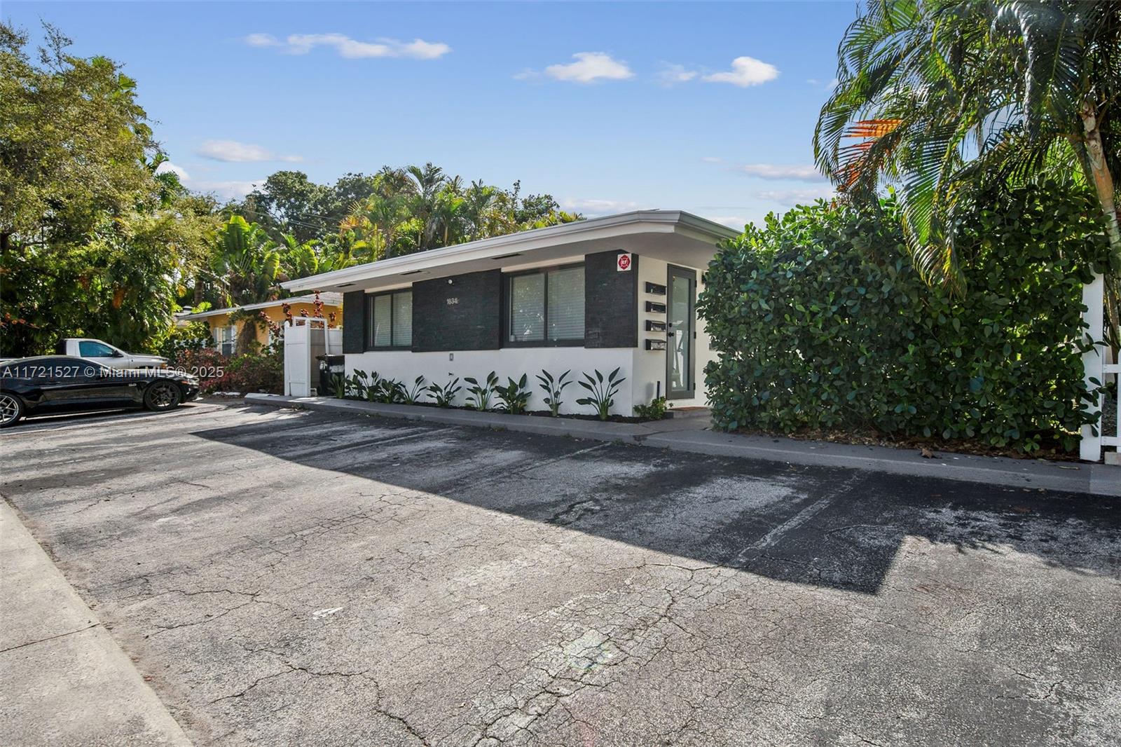 1634 NE 4th Pl, Fort Lauderdale, Florida image 28