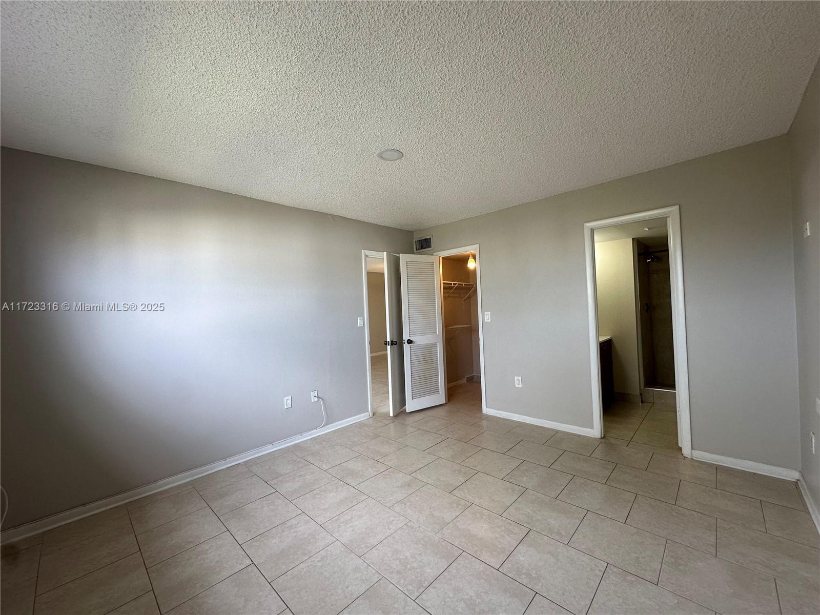 8500 Sunrise Lakes Blvd #303, Sunrise, Florida image 14