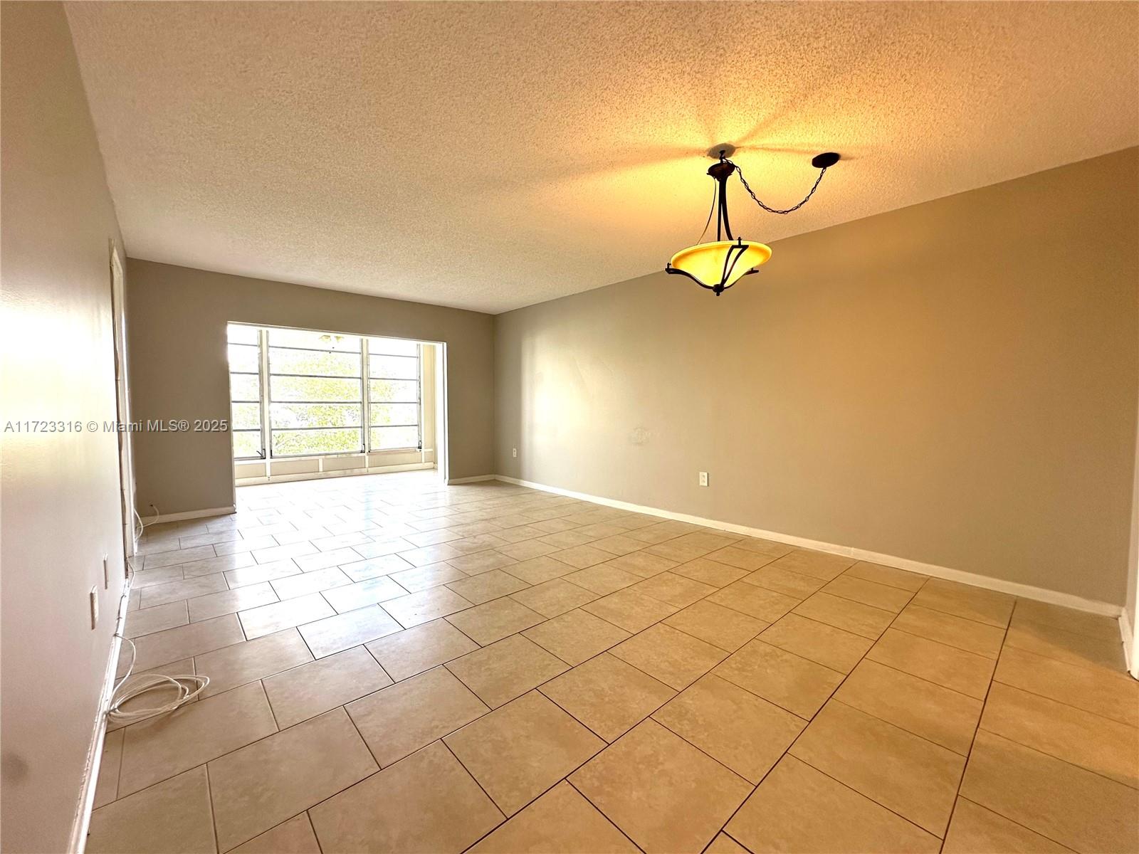 8500 Sunrise Lakes Blvd #303, Sunrise, Florida image 18