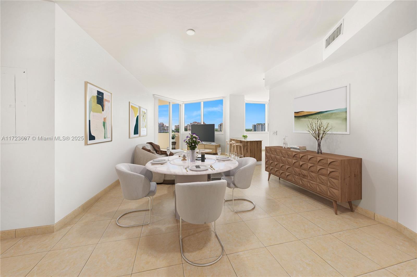 300 S Pointe Dr #708, Miami Beach FL 33139