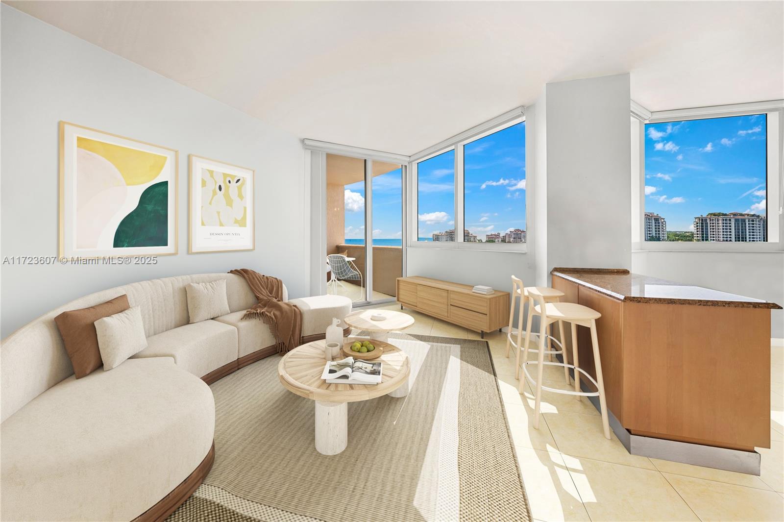 300 S Pointe Dr #708, Miami Beach FL 33139