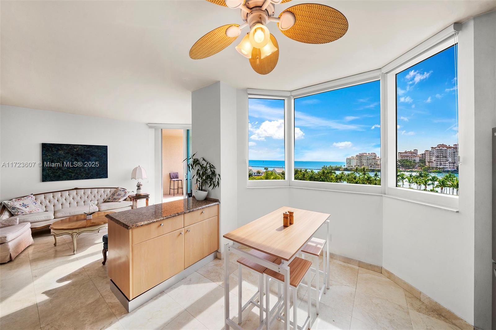 300 S Pointe Dr #708, Miami Beach FL 33139