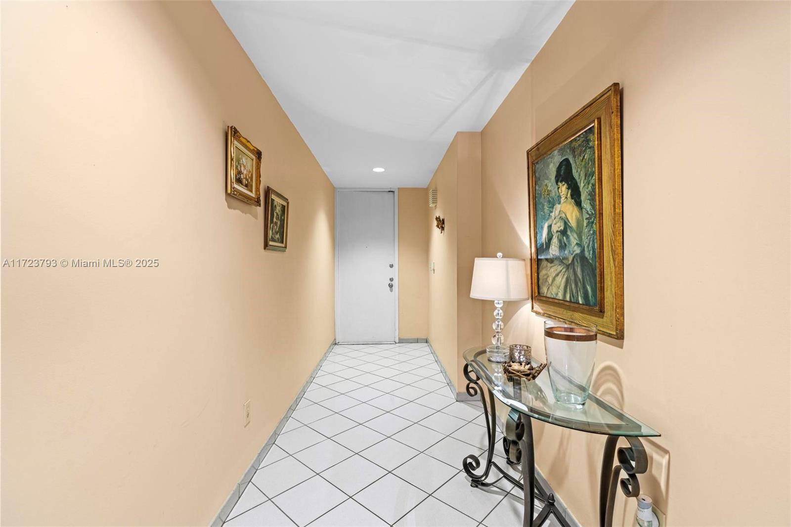 7117 Ballantrae Ct, Miami Lakes, Florida image 6