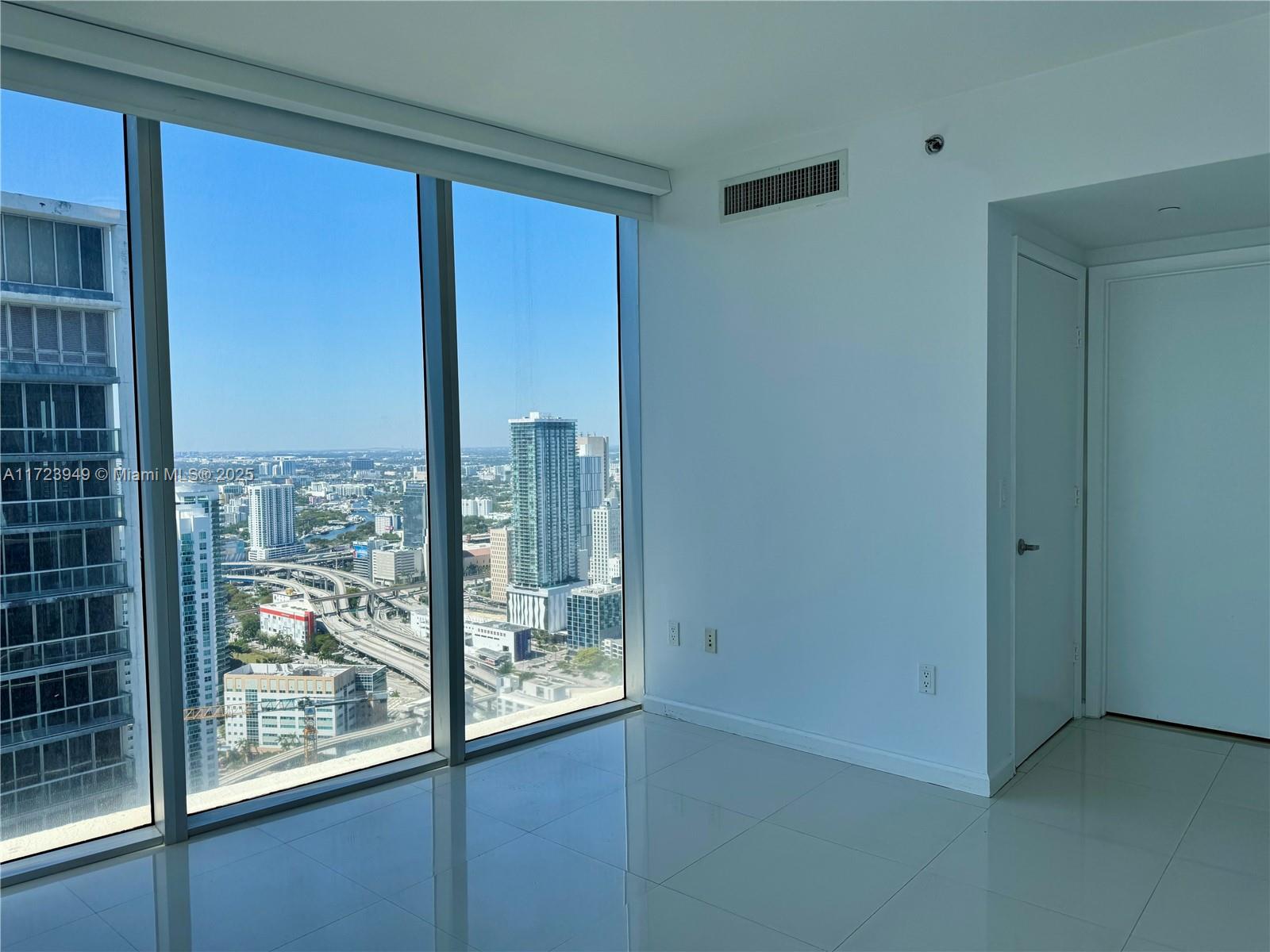 475 BRICKELL AVE #4813, Miami FL 33131