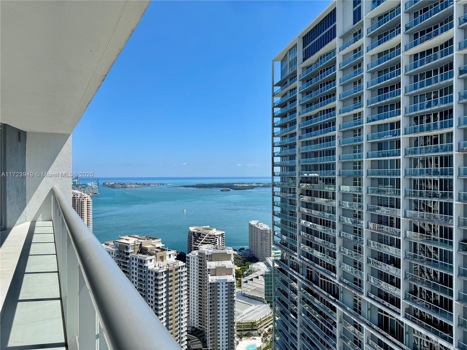 475 BRICKELL AVE #4813, Miami FL 33131