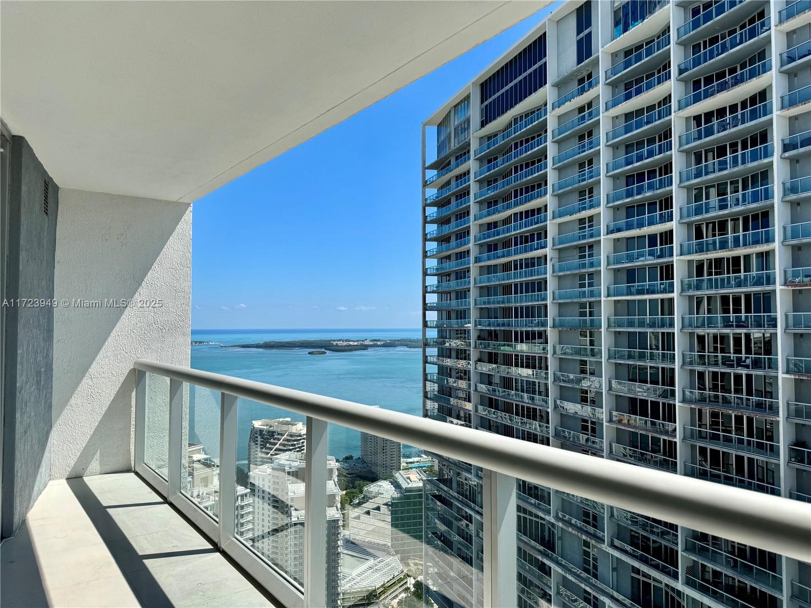475 BRICKELL AVE #4813, Miami FL 33131