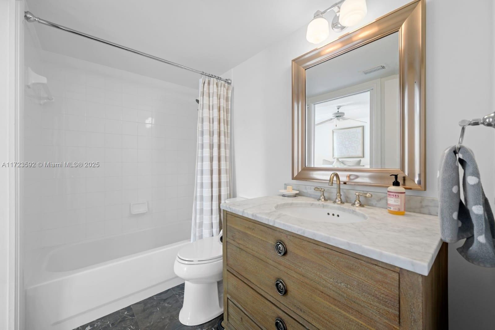 19901 E Country Club Dr #2508, Aventura FL 33180