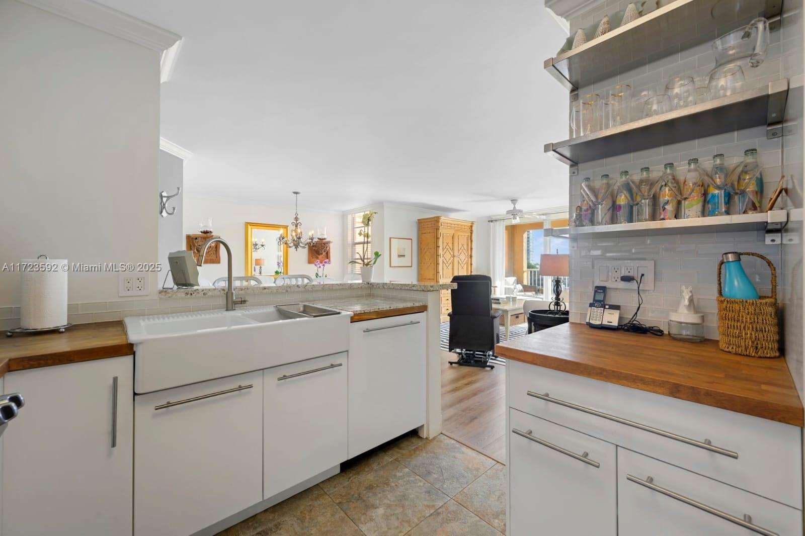 19901 E Country Club Dr #2508, Aventura FL 33180