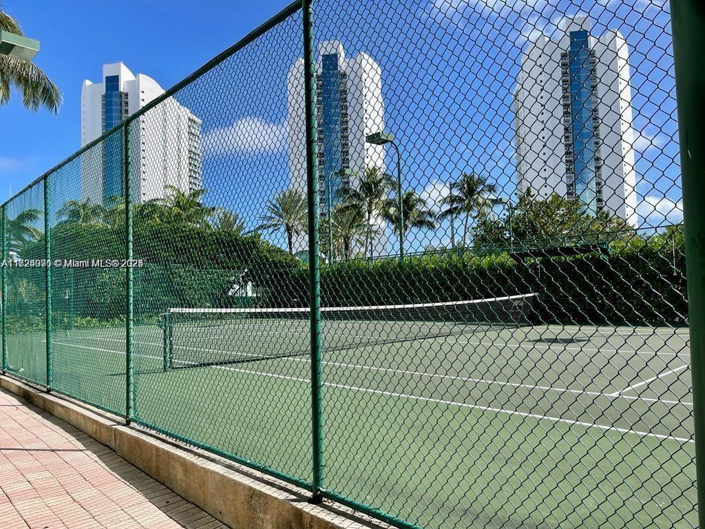 16400 Collins Ave #942, Sunny Isles Beach, Florida image 30