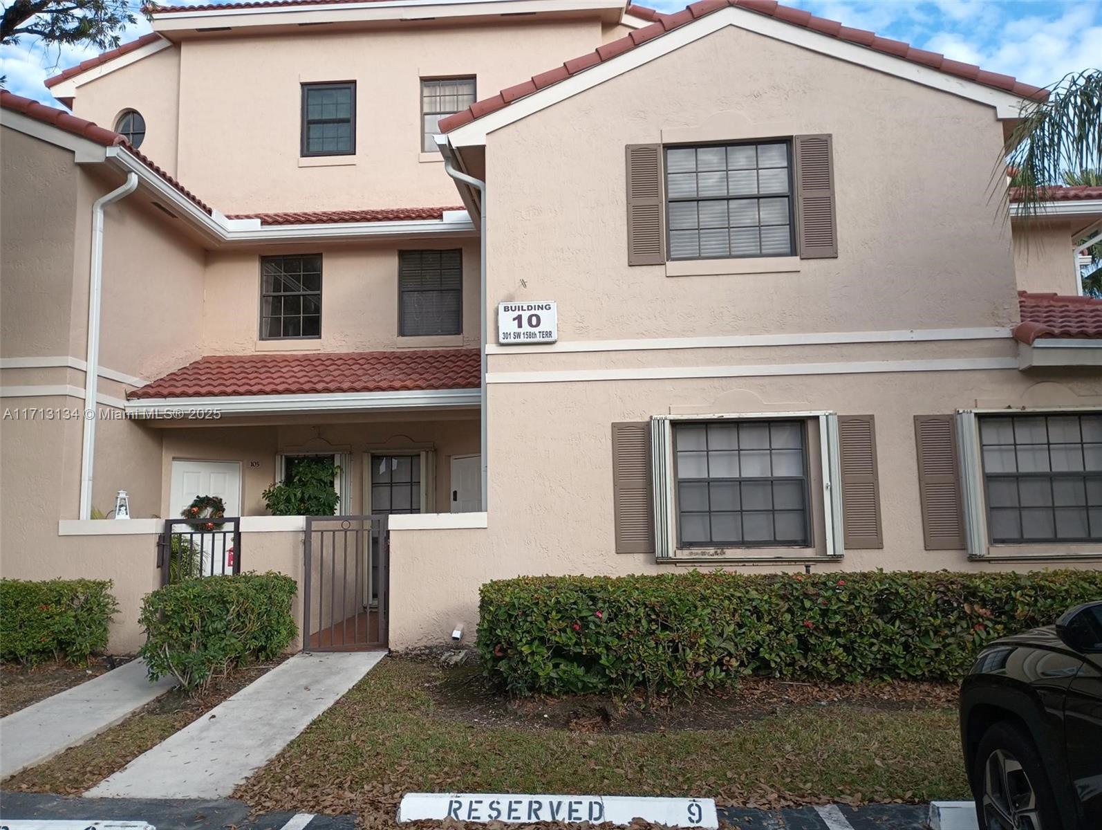 301 SW 158th Ter #206, Pembroke Pines, Florida image 33