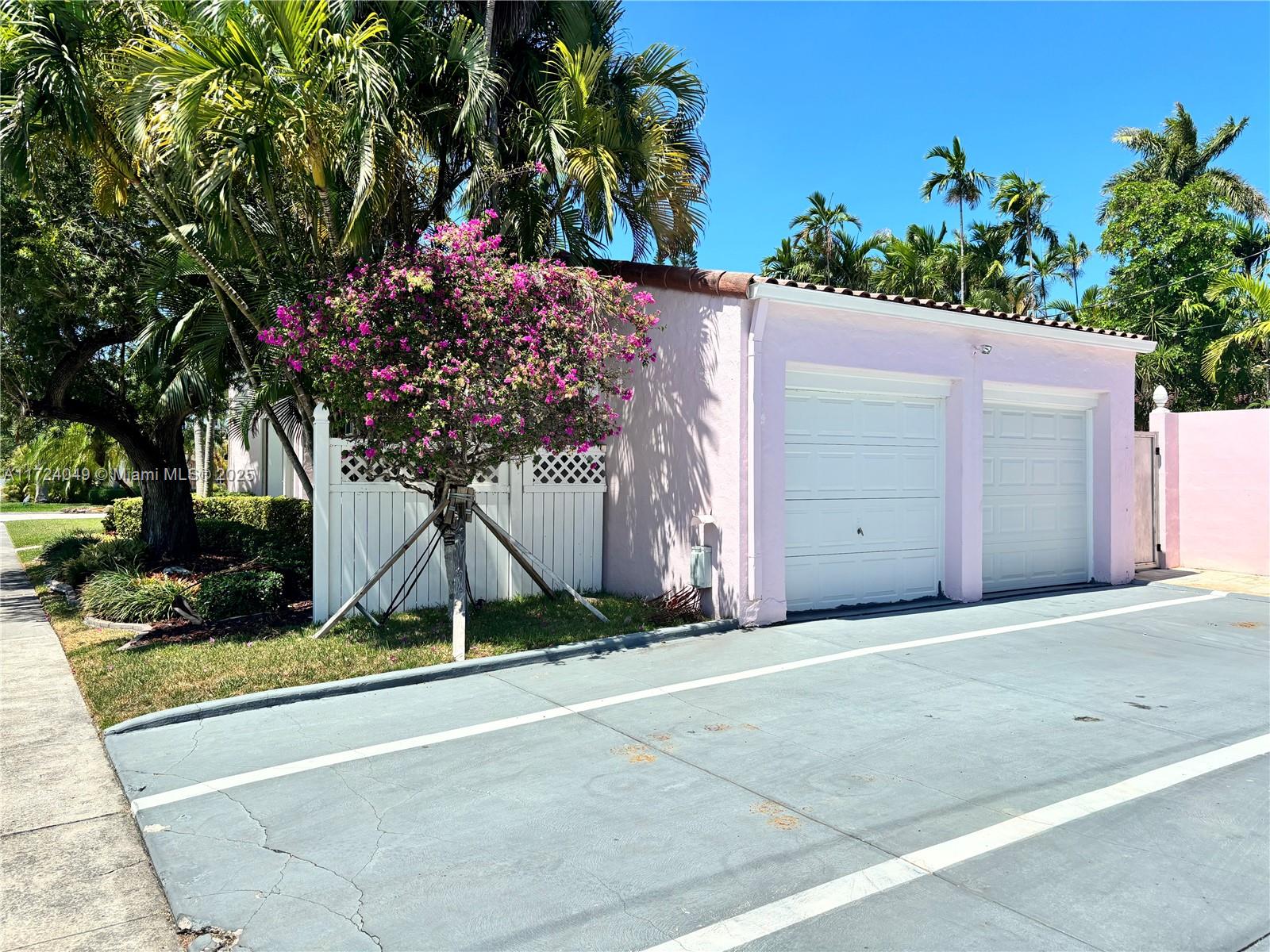 1056 Harrison St, Hollywood, Florida image 34