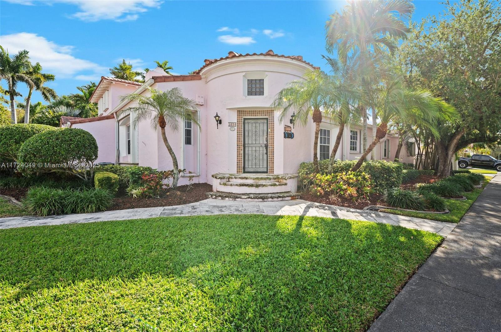 1056 Harrison St, Hollywood, Florida image 35