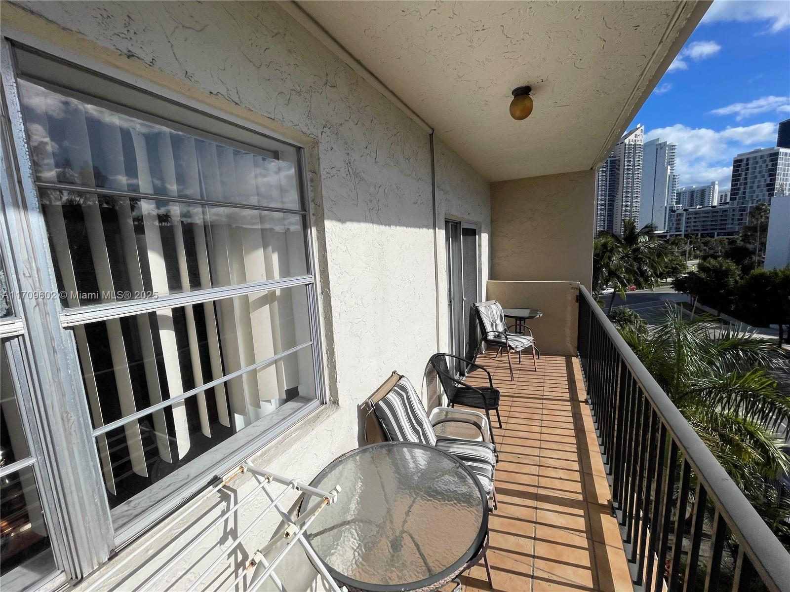 201 180th Dr #411, Sunny Isles Beach, Florida image 9