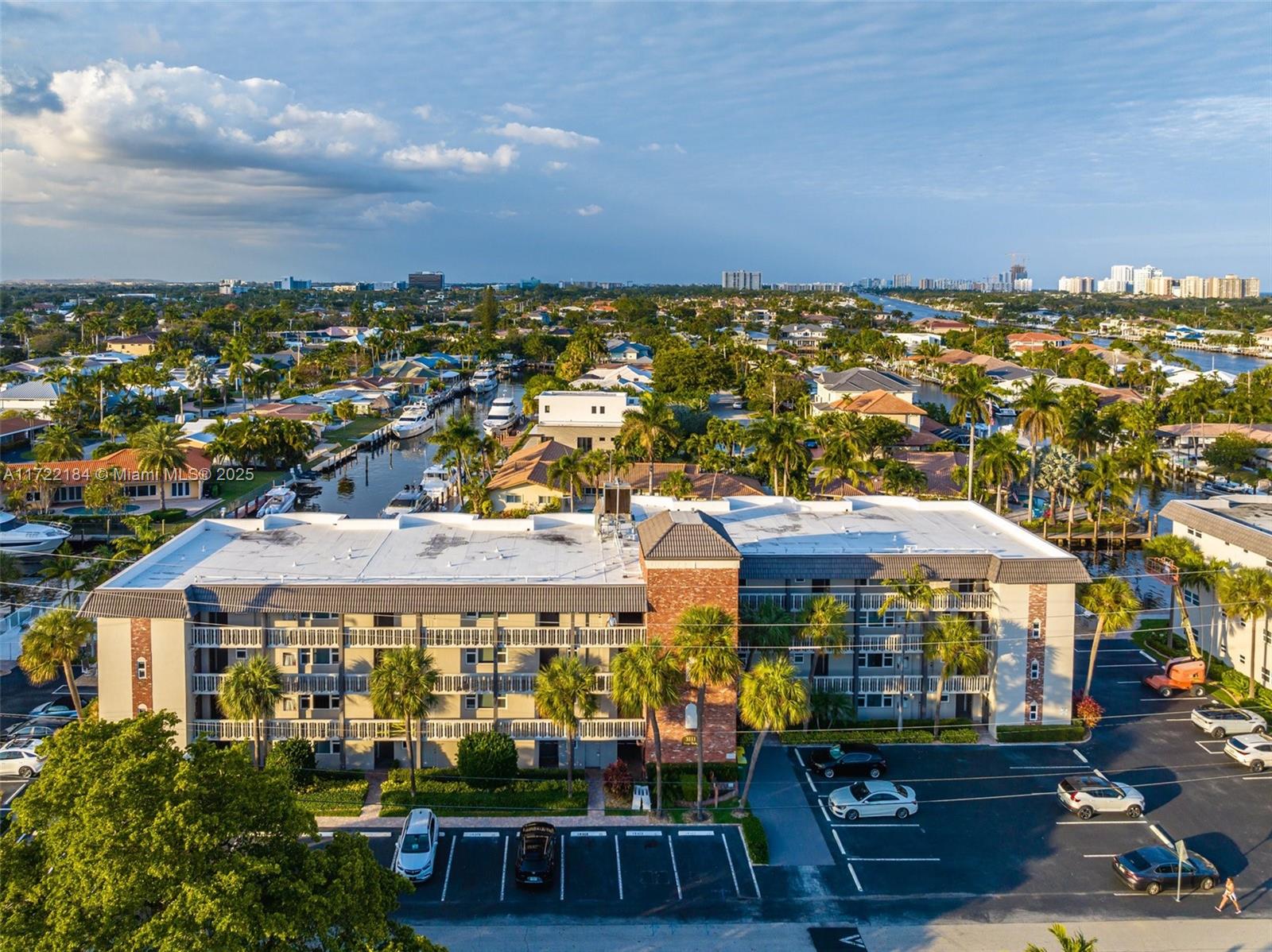 3111 NE 51st St #404C, Fort Lauderdale, Florida image 3