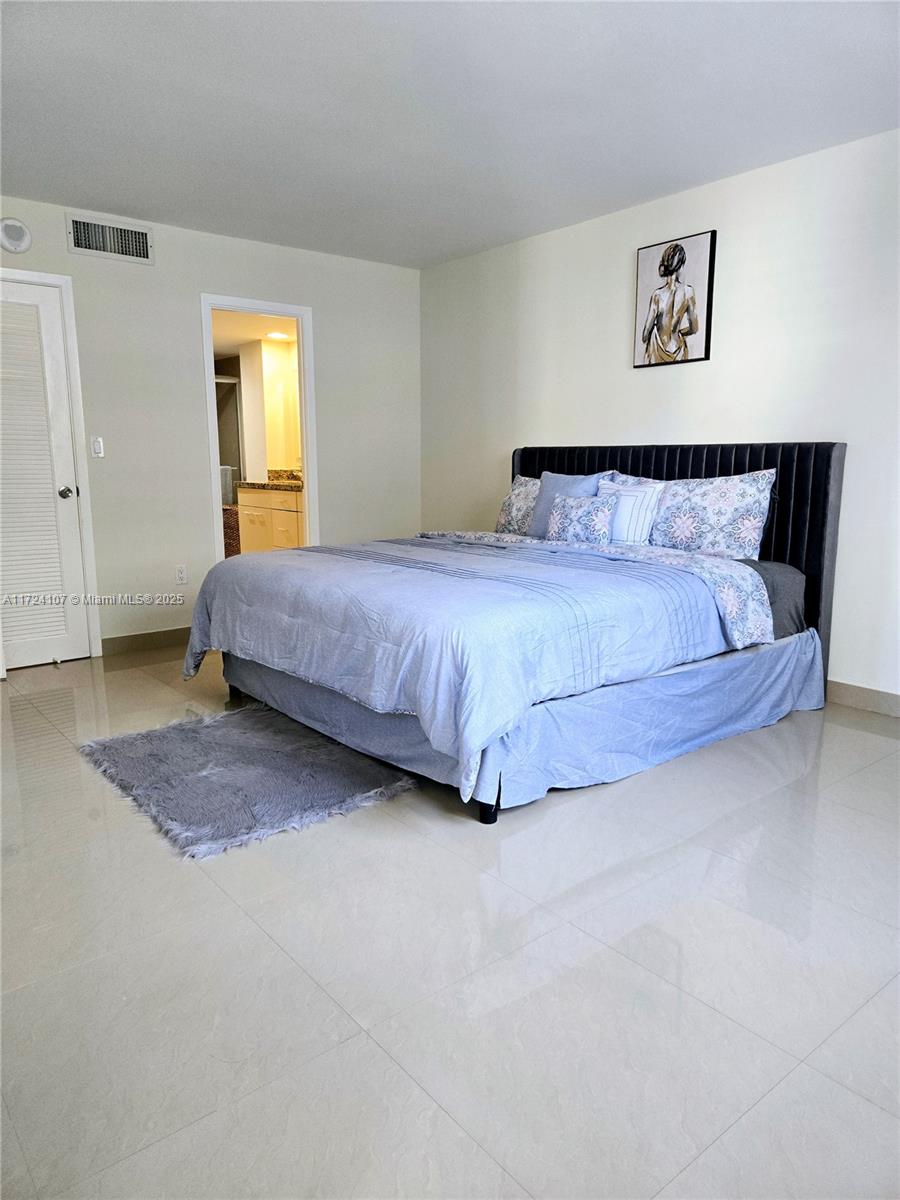 1833 S Ocean Dr #809, Hallandale Beach, Florida image 15