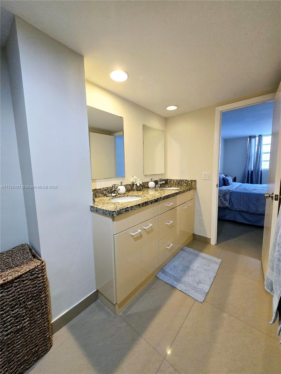 1833 S Ocean Dr #809, Hallandale Beach, Florida image 17