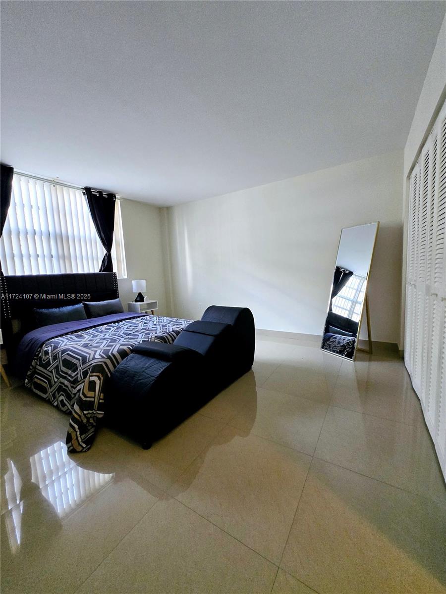 1833 S Ocean Dr #809, Hallandale Beach, Florida image 27