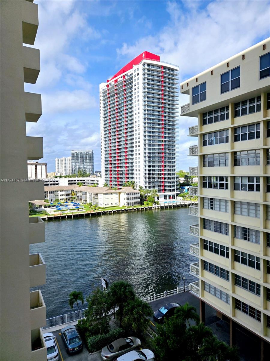 1833 S Ocean Dr #809, Hallandale Beach, Florida image 31