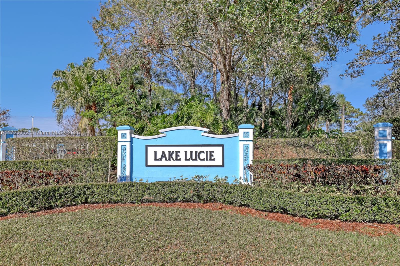 1701 Primrose Ct, Port St. Lucie, Florida image 44