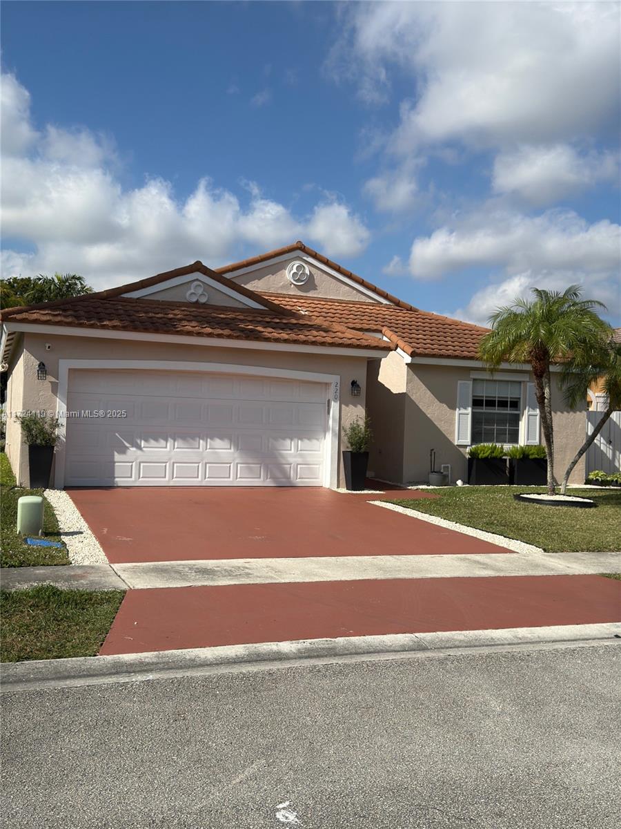 220 SW 192nd Ter, Pembroke Pines, Florida image 32