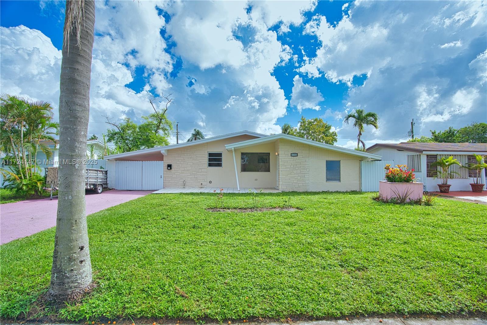 2607 Island Dr, Miramar, Florida image 1