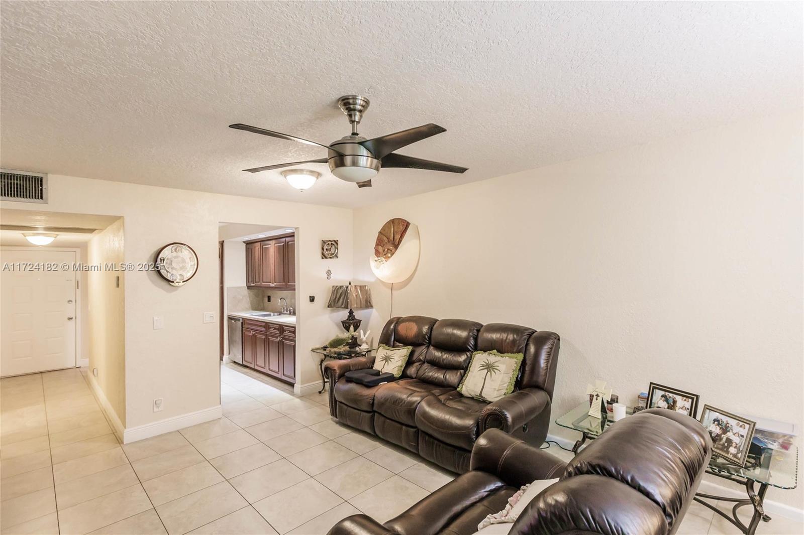 1251 SW 125th Ave #108T, Pembroke Pines, Florida image 7