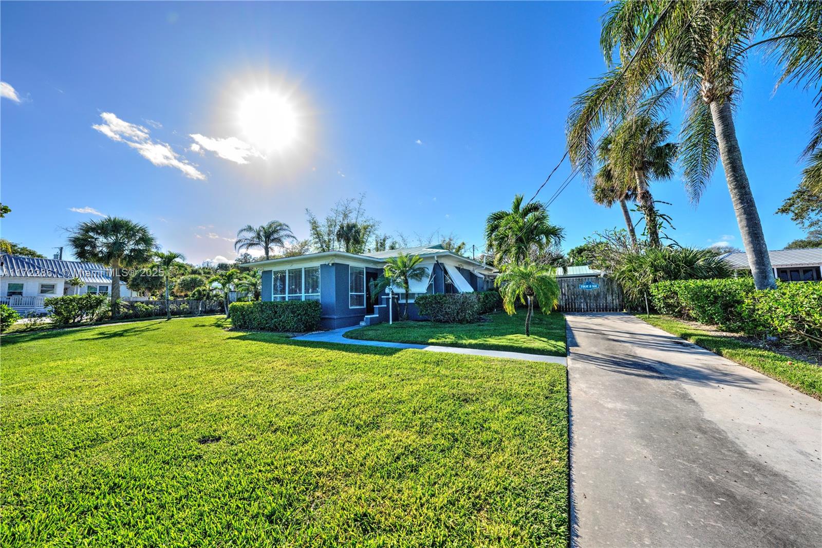 11105 S Indian River Dr, Fort Pierce, Florida image 6