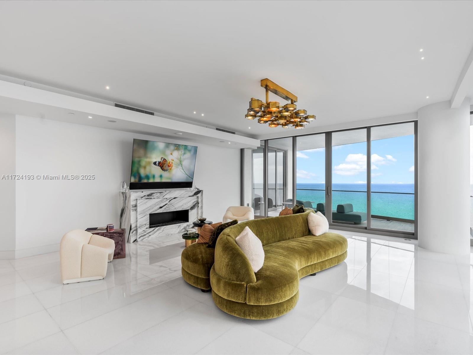 17975 Collins Ave #2401, Sunny Isles Beach, Florida image 2