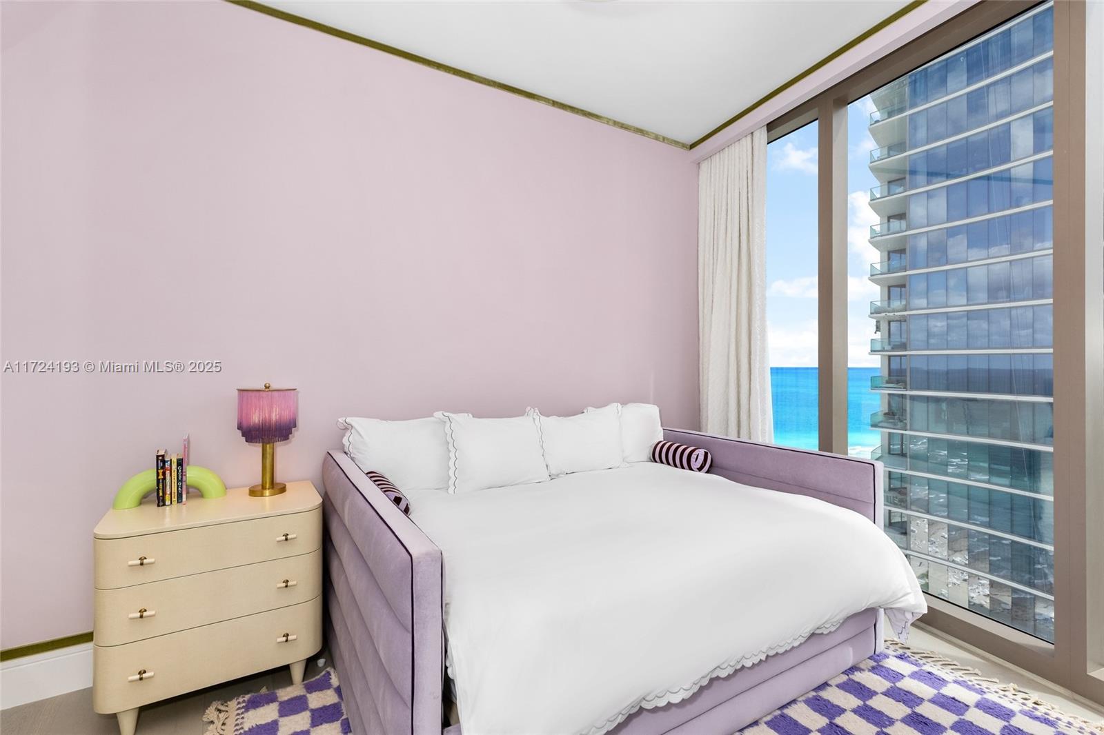 17975 Collins Ave #2401, Sunny Isles Beach, Florida image 21