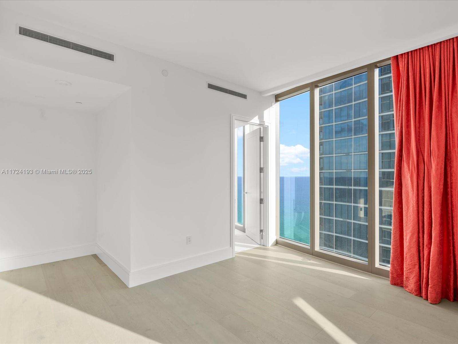 17975 Collins Ave #2401, Sunny Isles Beach, Florida image 29