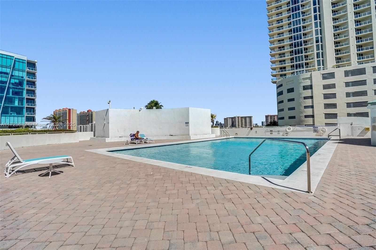 16485 Collins Ave #838, Sunny Isles Beach, Florida image 39