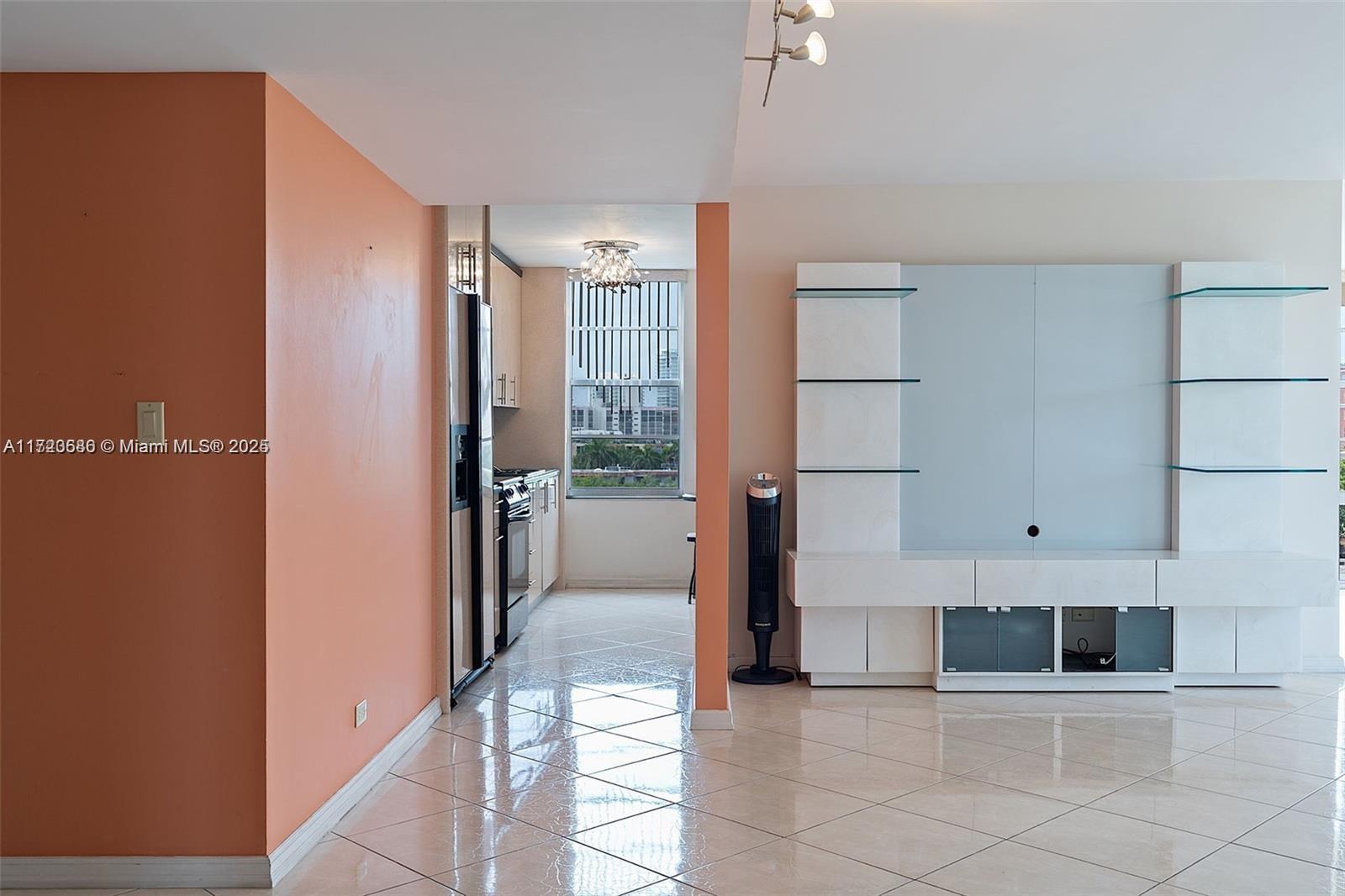 231 174th St #604, Sunny Isles Beach, Florida image 3