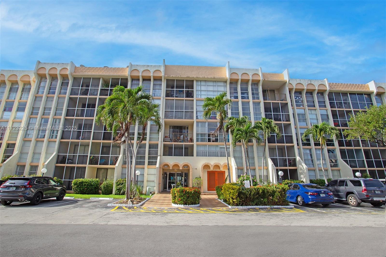 601 Three Islands Blvd #217, Hallandale Beach, Florida image 29