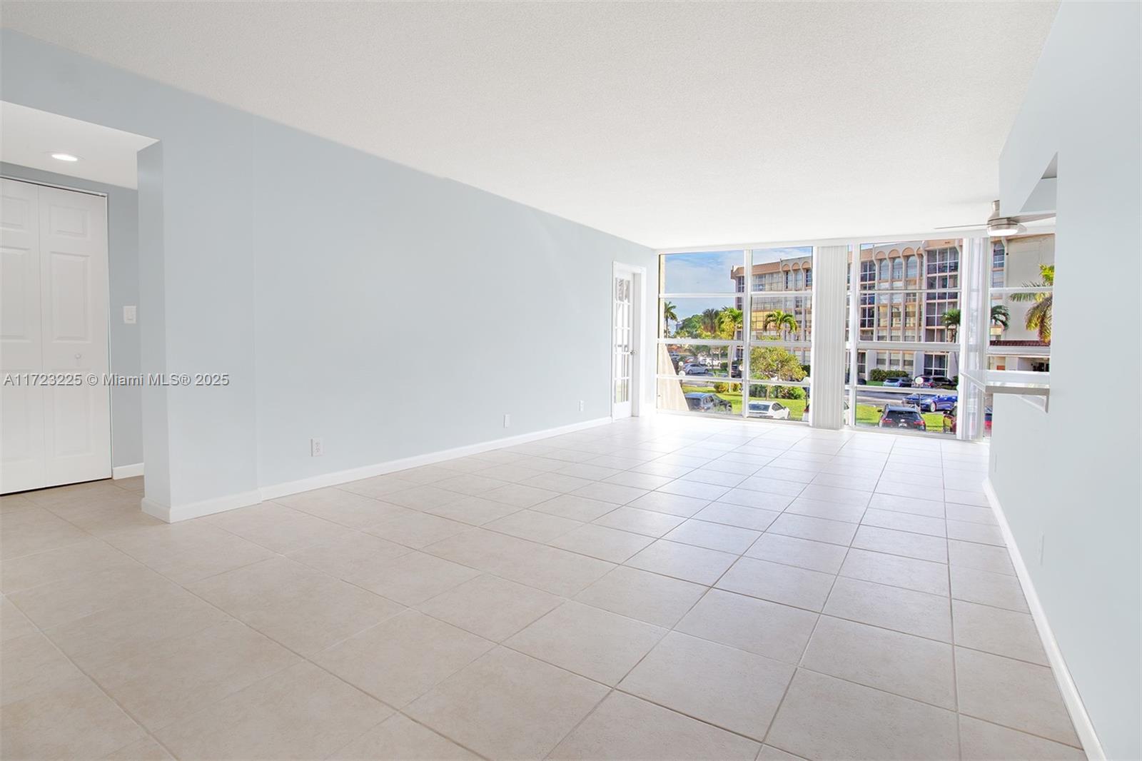 601 Three Islands Blvd #217, Hallandale Beach, Florida image 7