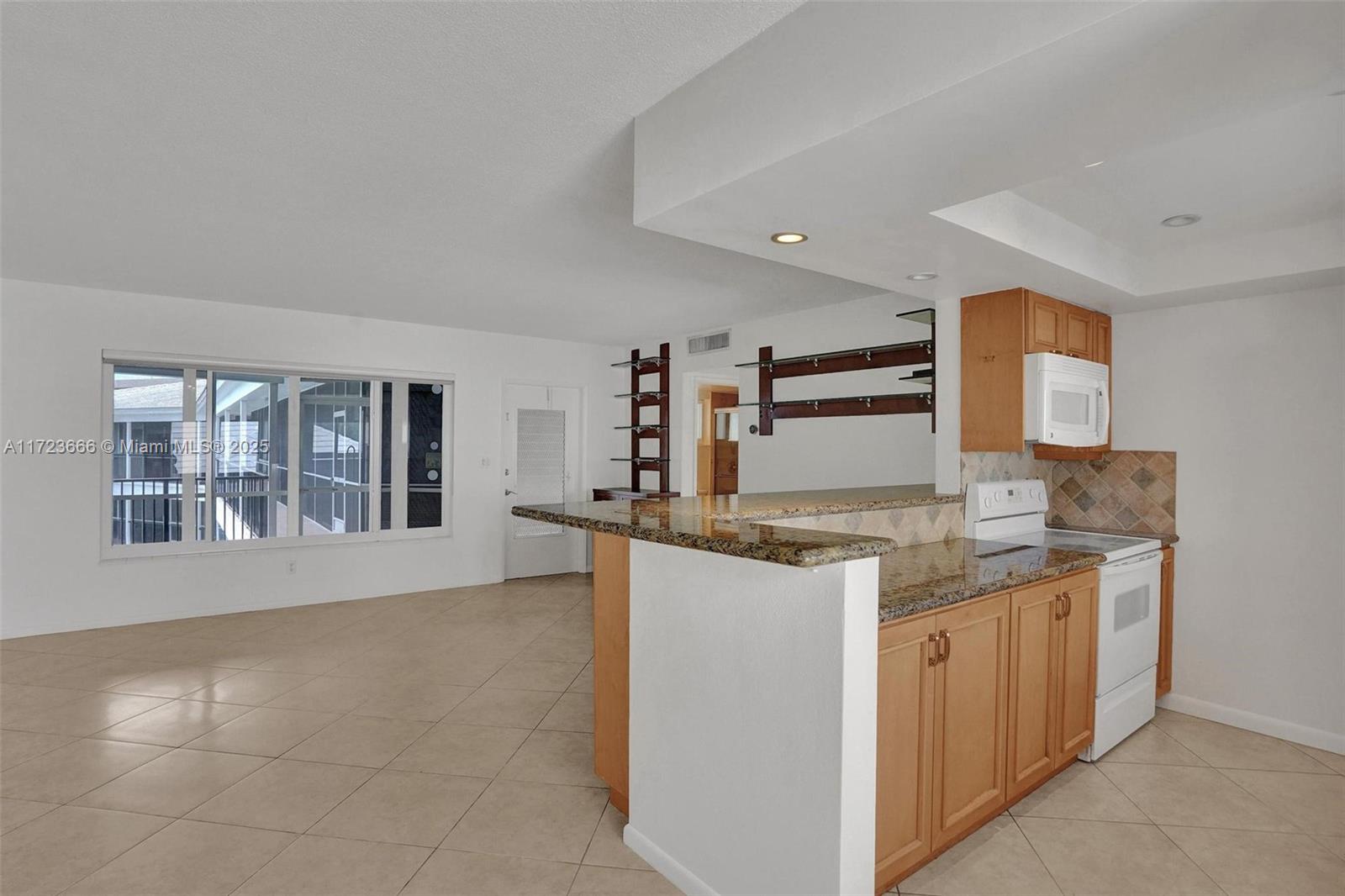 4848 NE 23rd Ave #2C, Fort Lauderdale, Florida image 3