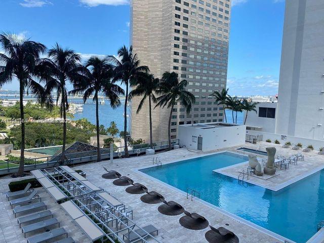 325 S Biscayne Blvd #4314, Miami FL 33131