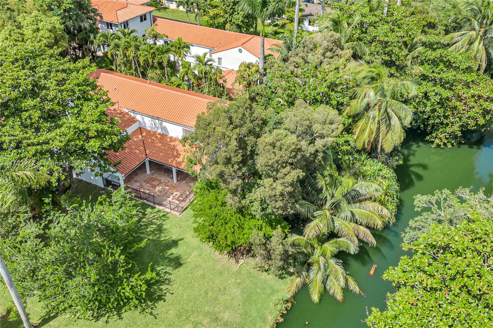 6624 Mimosa Ct, South Miami, Florida image 35