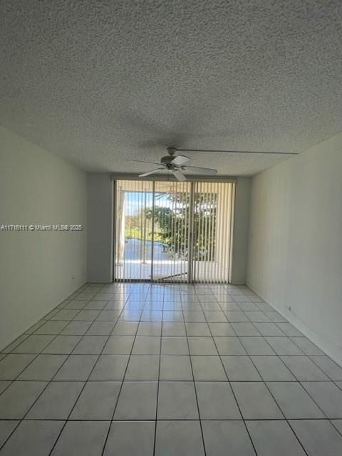 9235 Lagoon Pl #407, Davie, Florida image 5