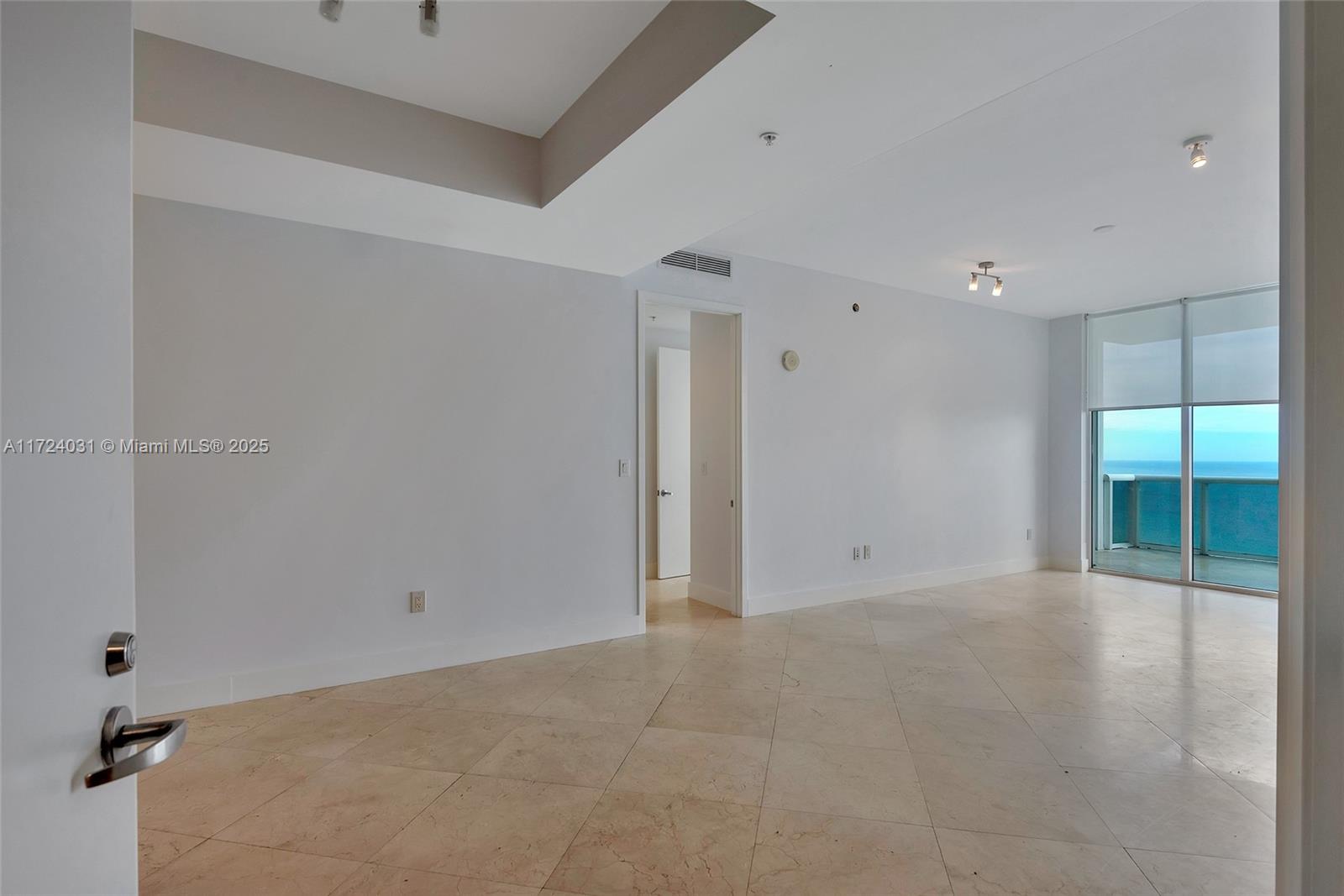 18201 Collins Ave #4008, Sunny Isles Beach FL 33160