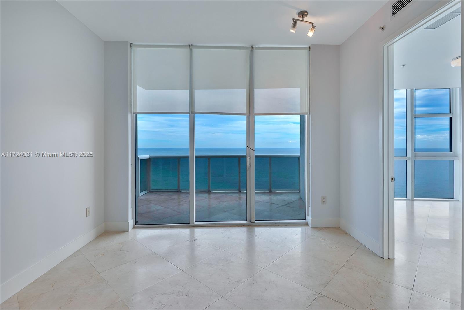 18201 Collins Ave #4008, Sunny Isles Beach FL 33160