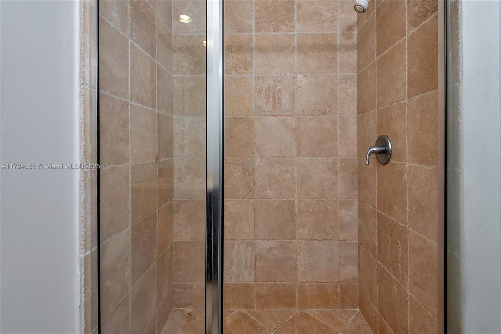 18201 Collins Ave #4008, Sunny Isles Beach FL 33160