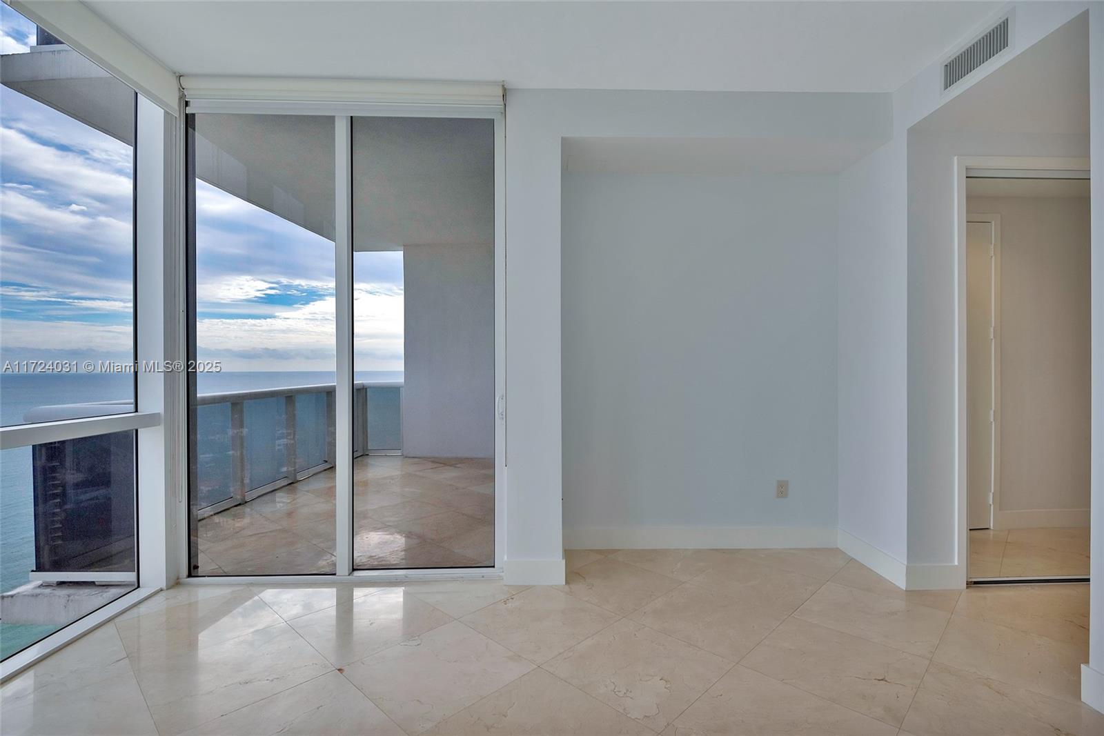 18201 Collins Ave #4008, Sunny Isles Beach FL 33160