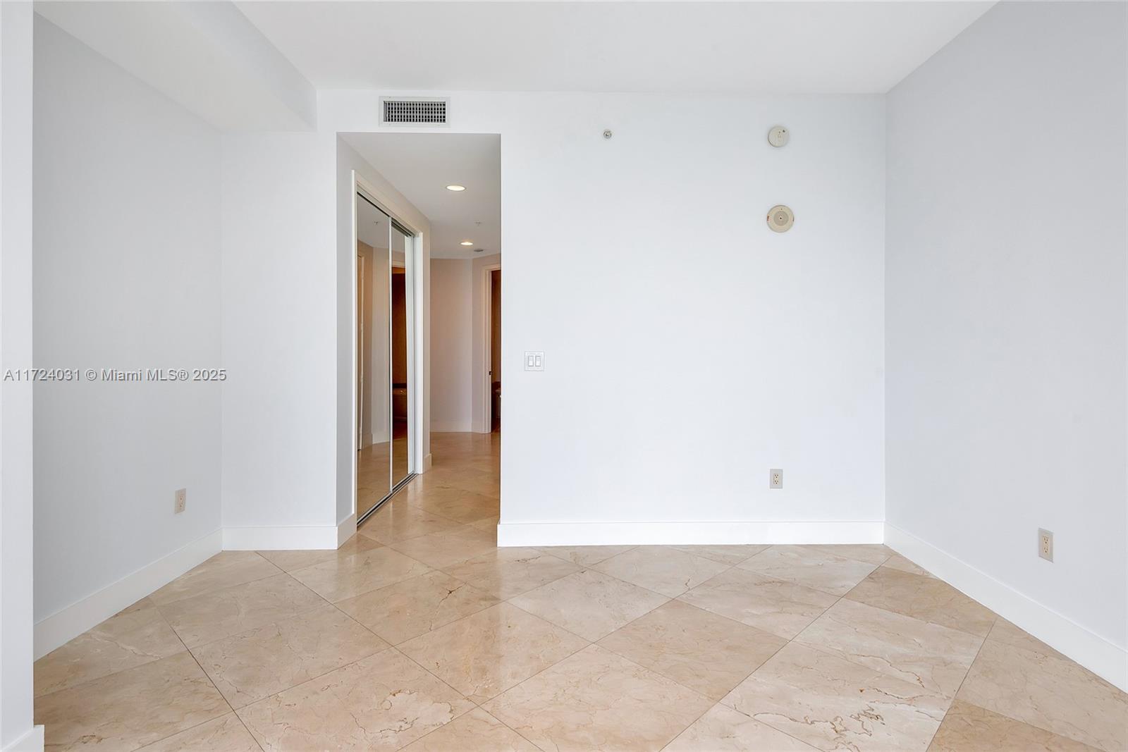 18201 Collins Ave #4008, Sunny Isles Beach FL 33160