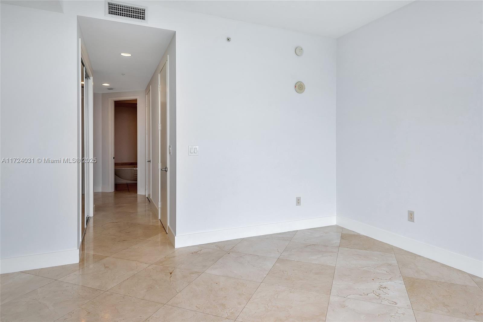 18201 Collins Ave #4008, Sunny Isles Beach FL 33160