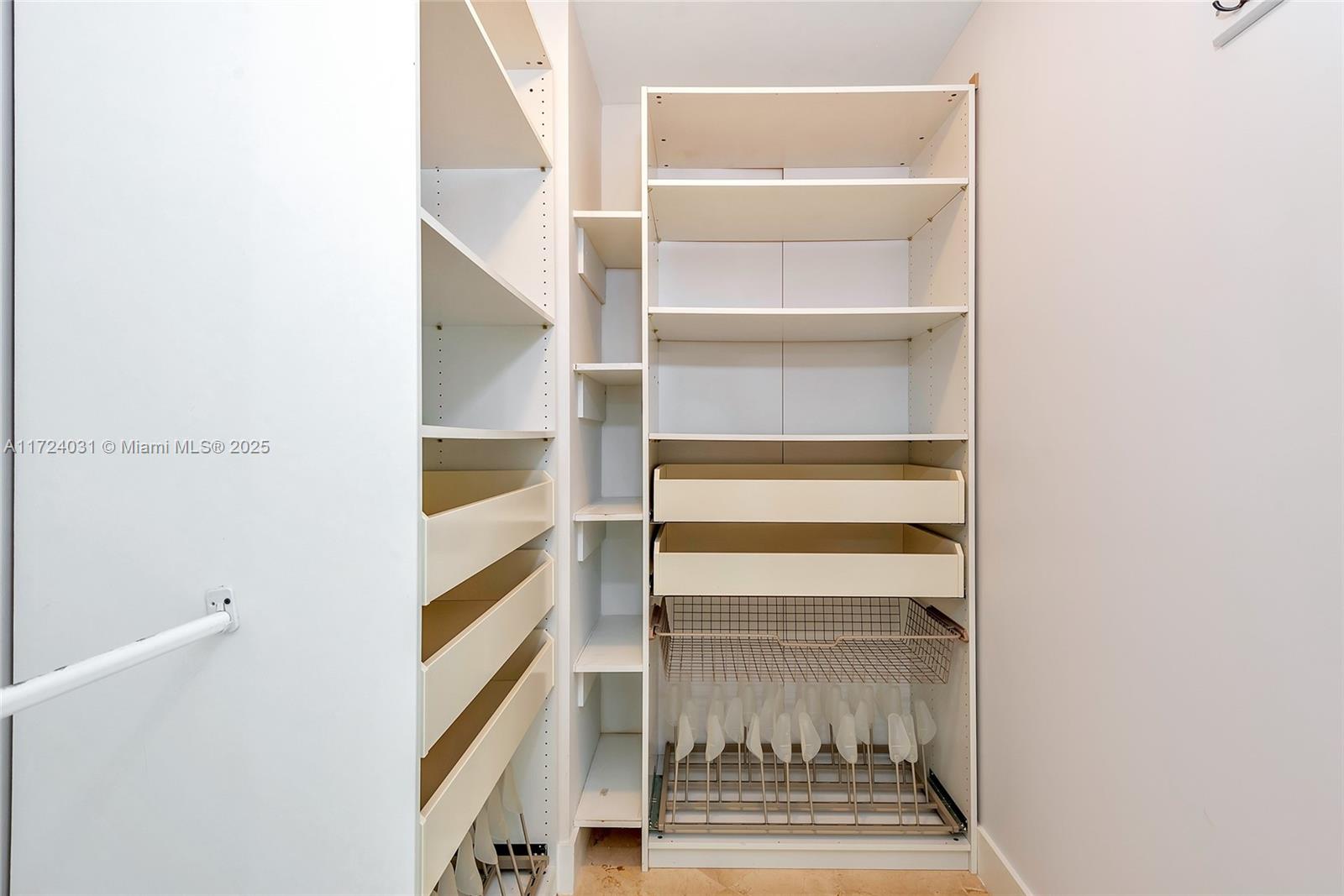 18201 Collins Ave #4008, Sunny Isles Beach FL 33160