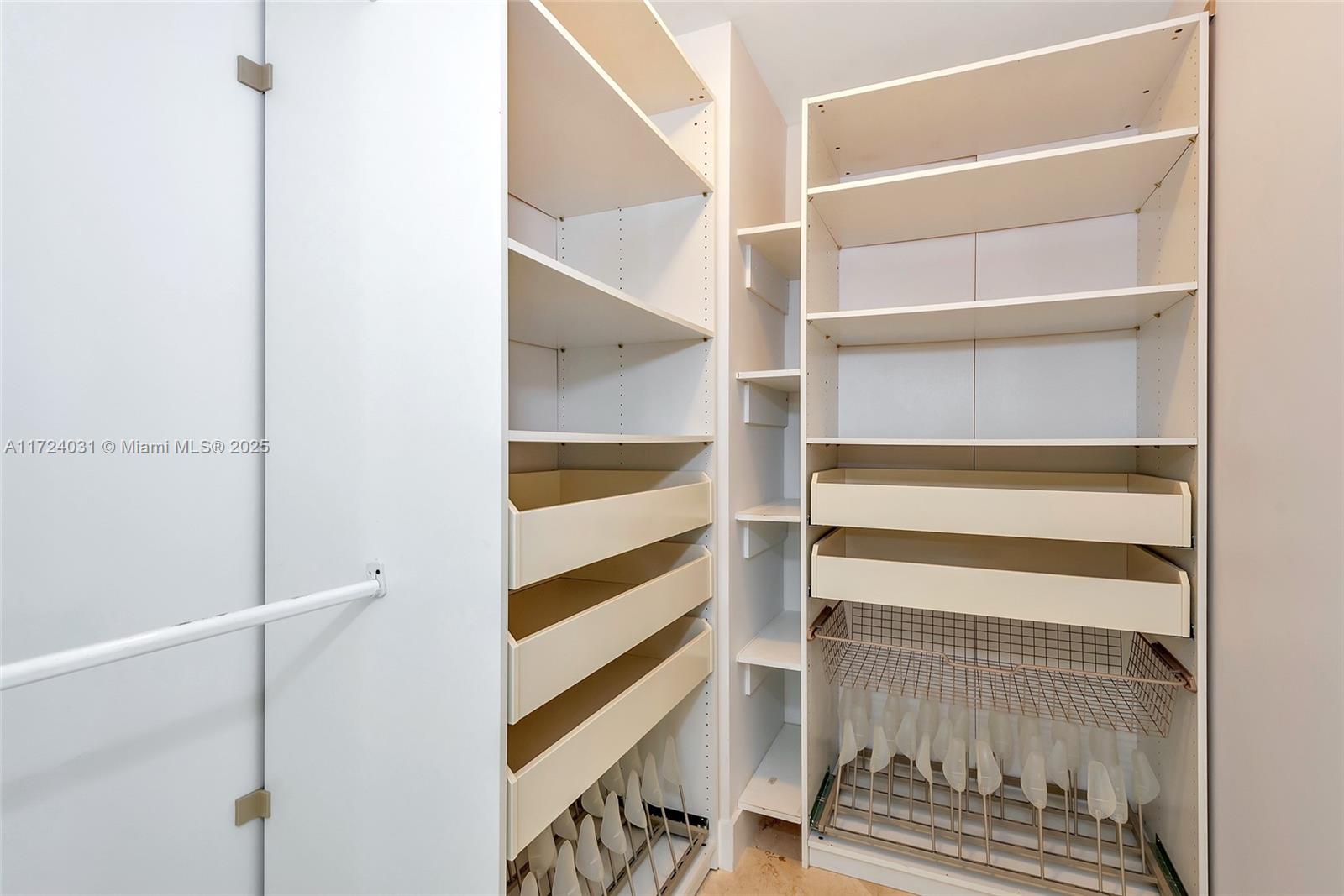 18201 Collins Ave #4008, Sunny Isles Beach FL 33160