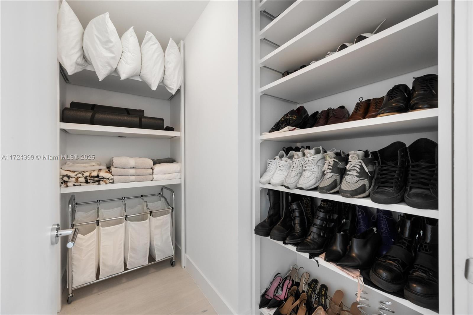 900 Biscayne Blvd #2709, Miami FL 33132